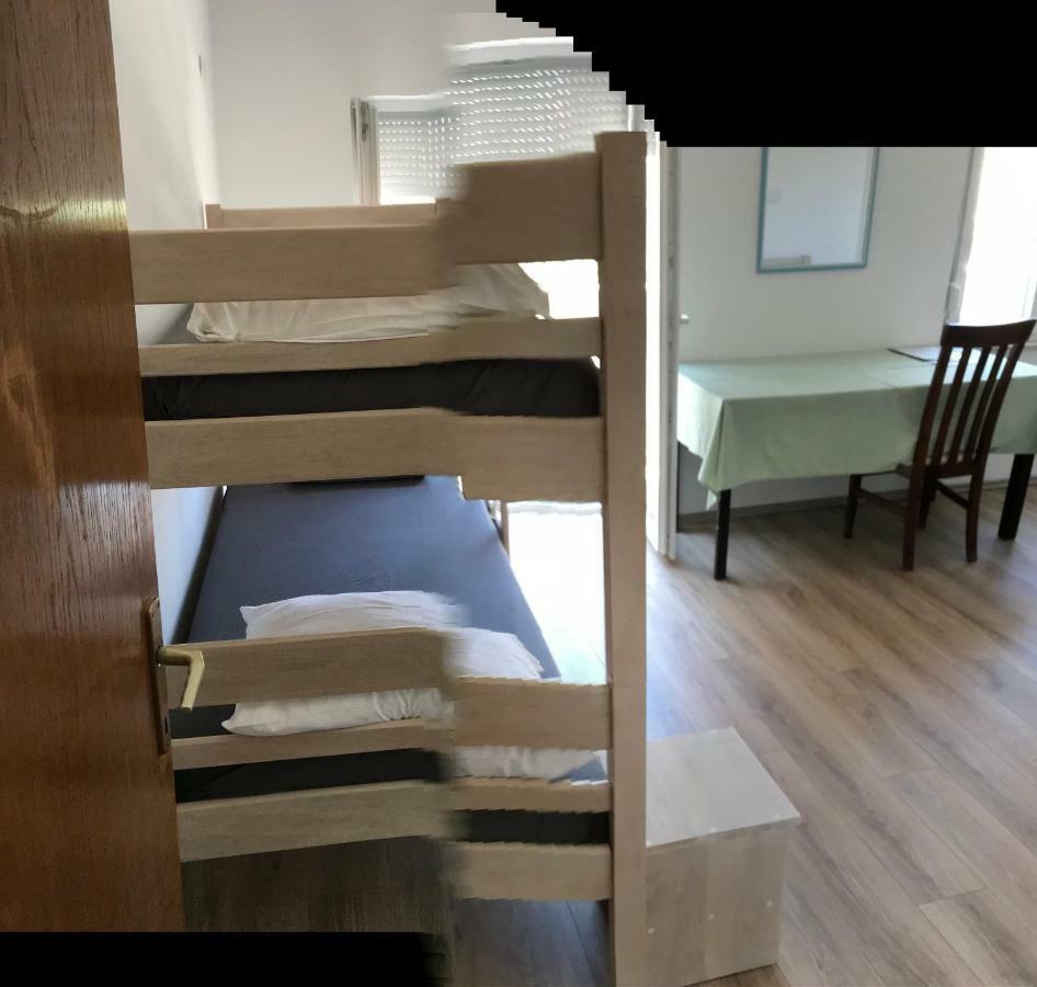 Novalja Inn 2 Buitenkant foto